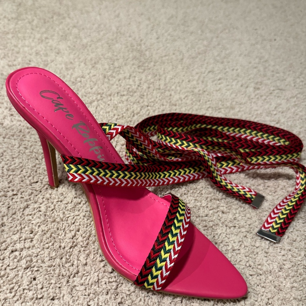 ✨ Cape Robbin Pink Multicolor Strappy Heels